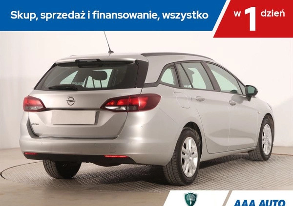 Opel Astra cena 43000 przebieg: 148386, rok produkcji 2019 z Kamienna Góra małe 172